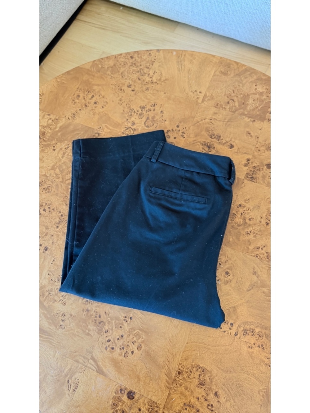 Dockers Petite Mid Rise Curvy Black capris